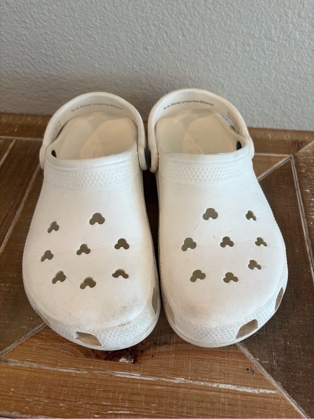 Disney Parks Classic Crocs Clogs Mickey White Adult Slip On Shoes Women 10 Men 8 - Picture 2 of 8